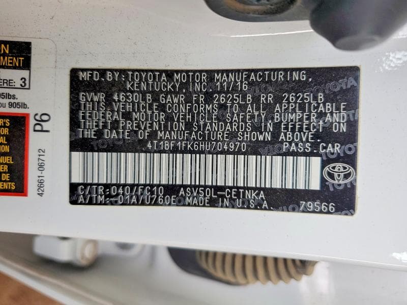 2017 TOYOTA CAMRY LE 13