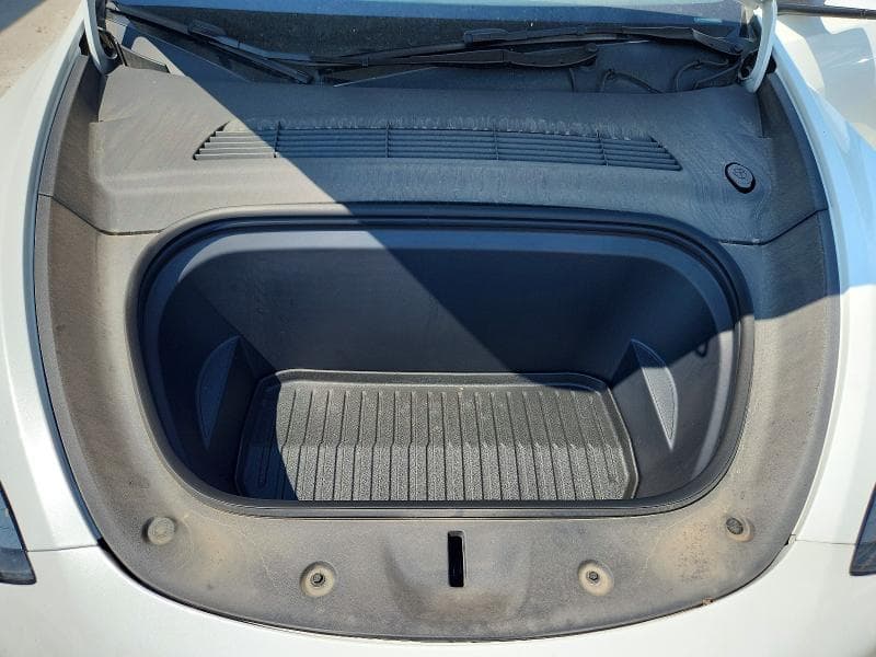 2024 TESLA MODEL Y 11