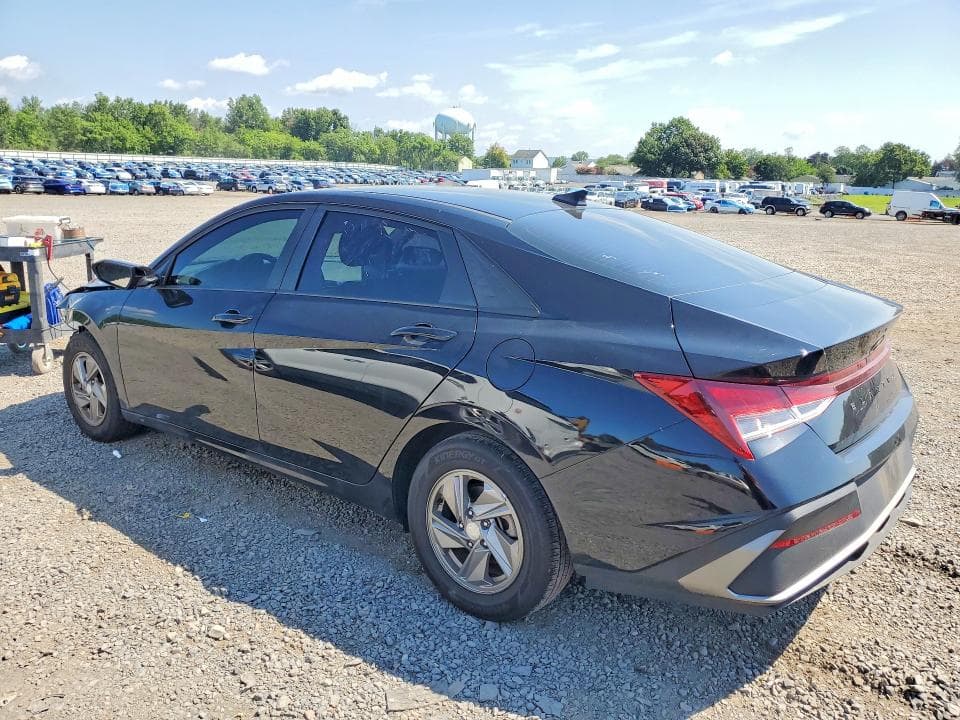 2025 HYUNDAI ELANTRA SE 2