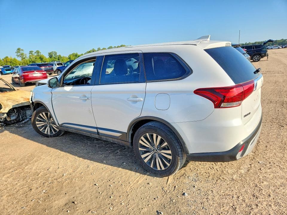 2019 MITSUBISHI OUTLANDER SE 2