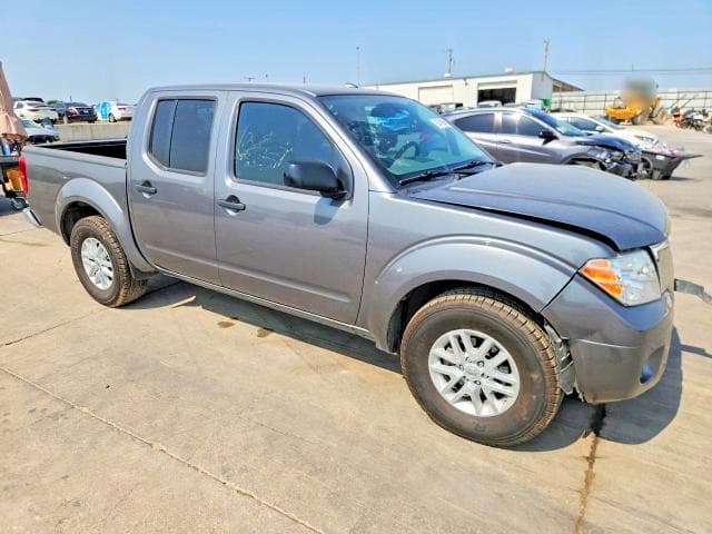 2018 NISSAN FRONTIER SV 4