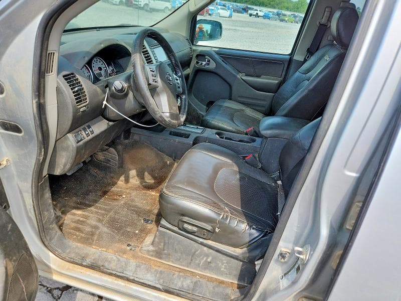 2017 NISSAN FRONTIER PRO-4X 7