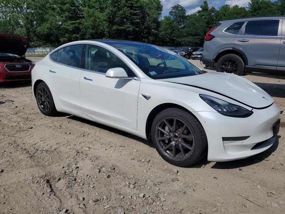 2020 TESLA MODEL 3 4
