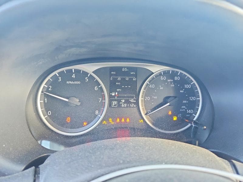 2021 NISSAN KICKS S 9