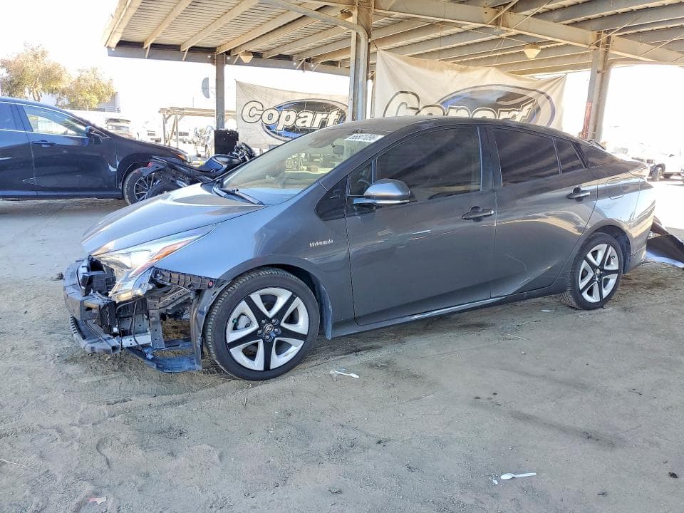 2017 TOYOTA PRIUS THREE TOURING - 1