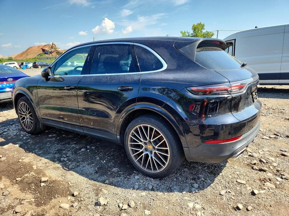 2020 PORSCHE CAYENNE 2