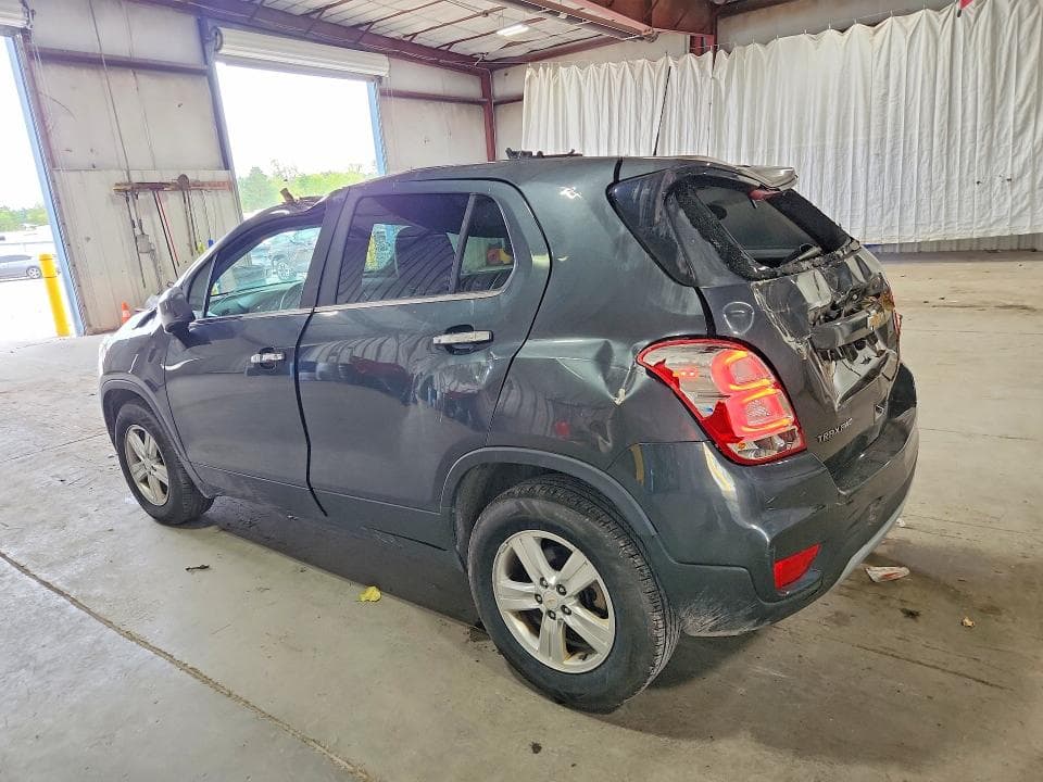 2018 CHEVROLET TRAX 1LT 2
