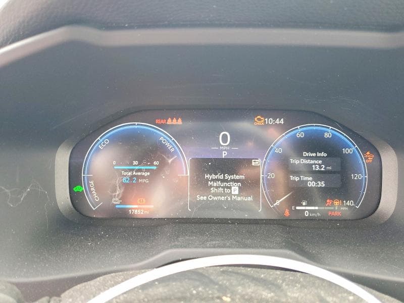 2025 TOYOTA RAV4 XSE 9