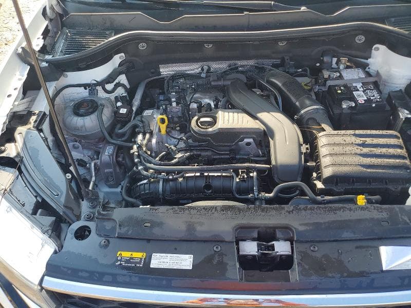 2024 VOLKSWAGEN TAOS SE 11