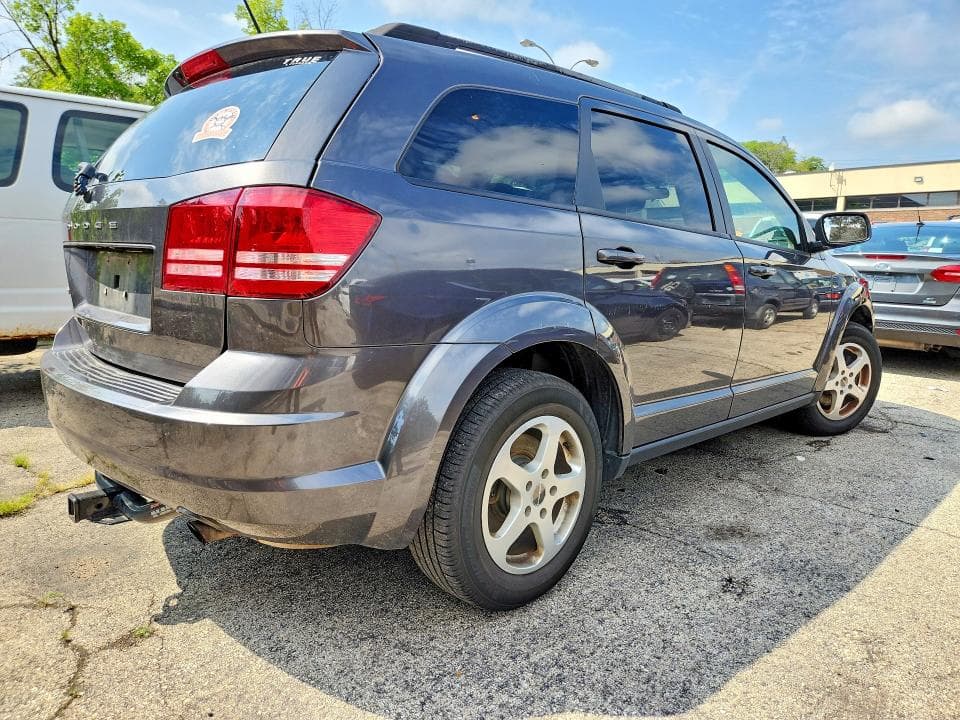2017 DODGE JOURNEY SE 3