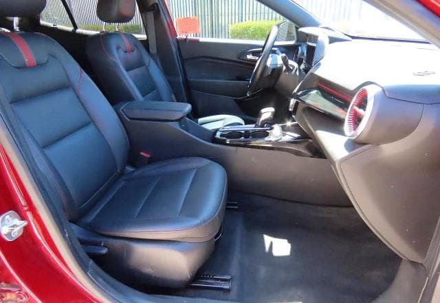 2024 CHEVROLET TRAX 2RS 5