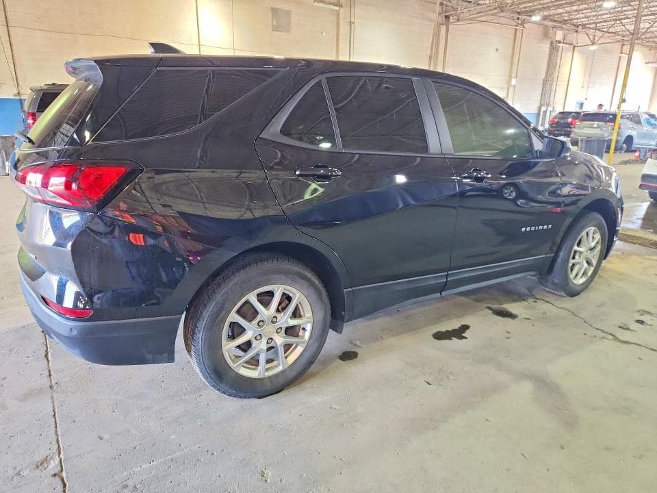 2024 CHEVROLET EQUINOX LS 3