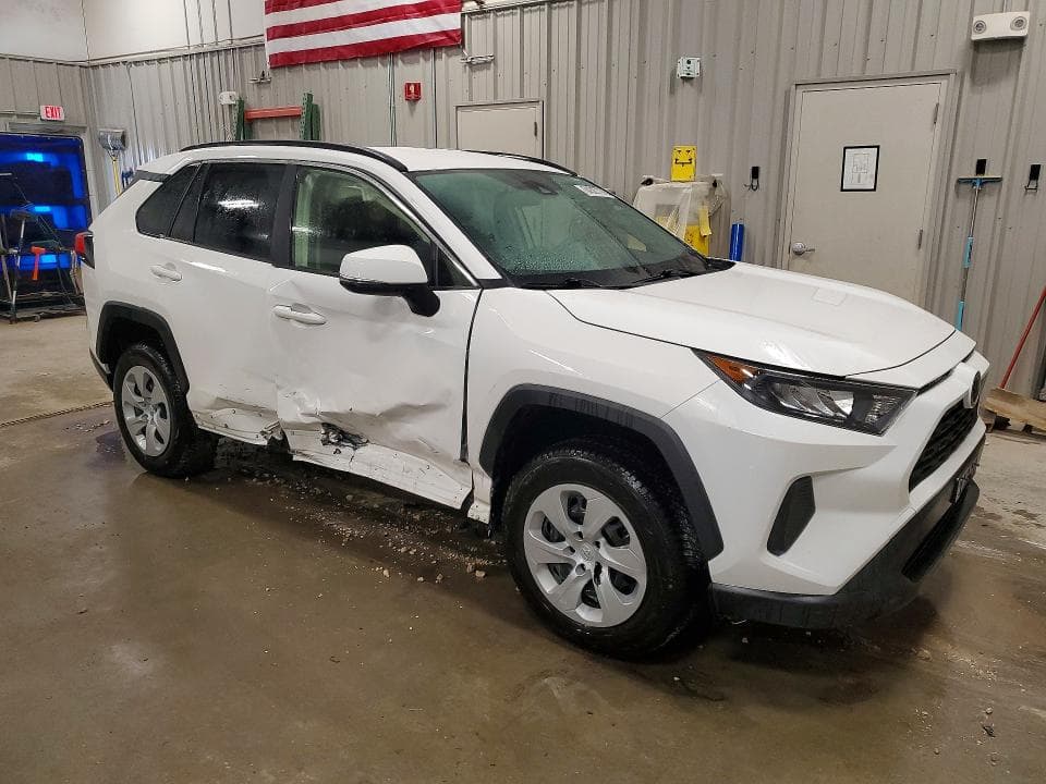 2019 TOYOTA RAV4 LE 4