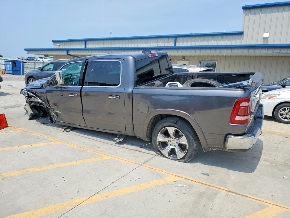 2019 RAM 1500 LARAMIE 2