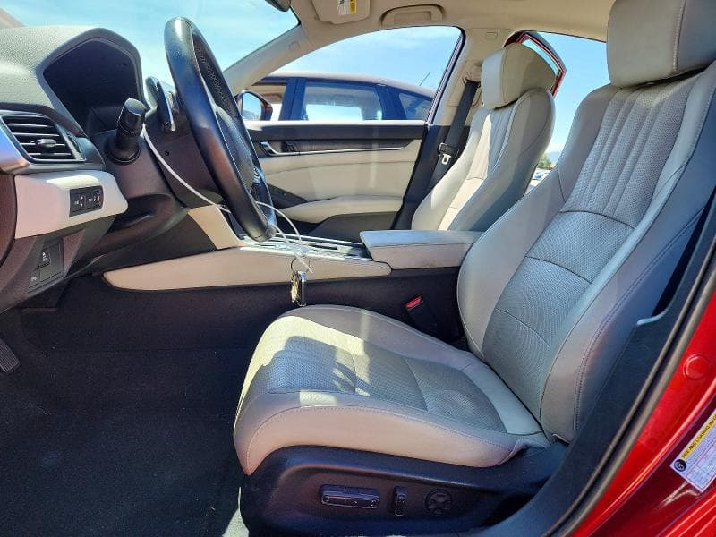 2018 HONDA ACCORD TOURING 7