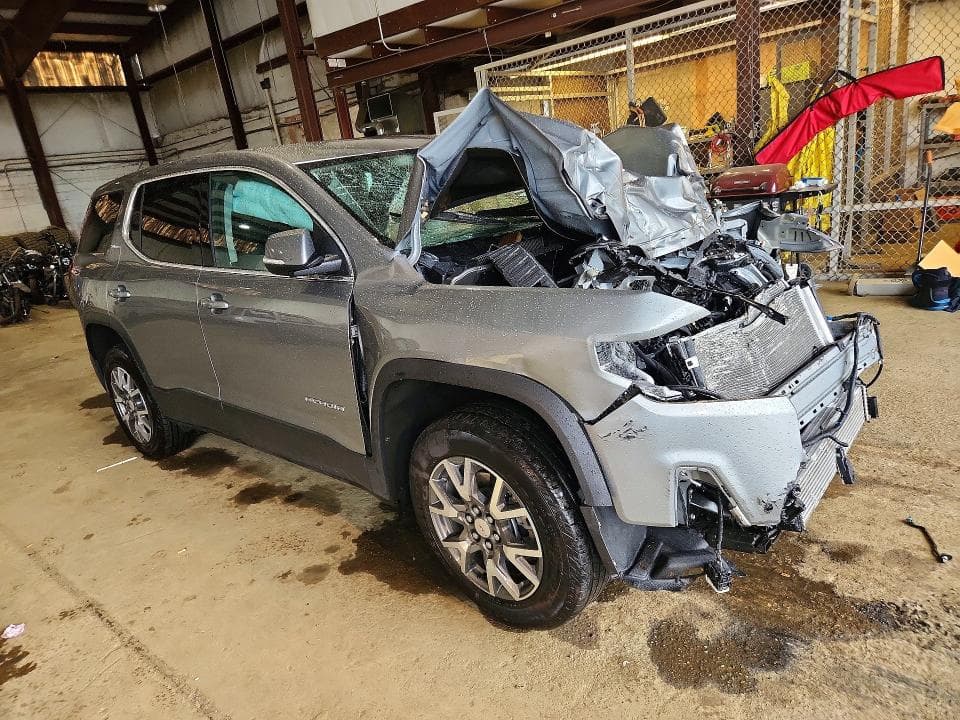 2023 GMC ACADIA SLE 4