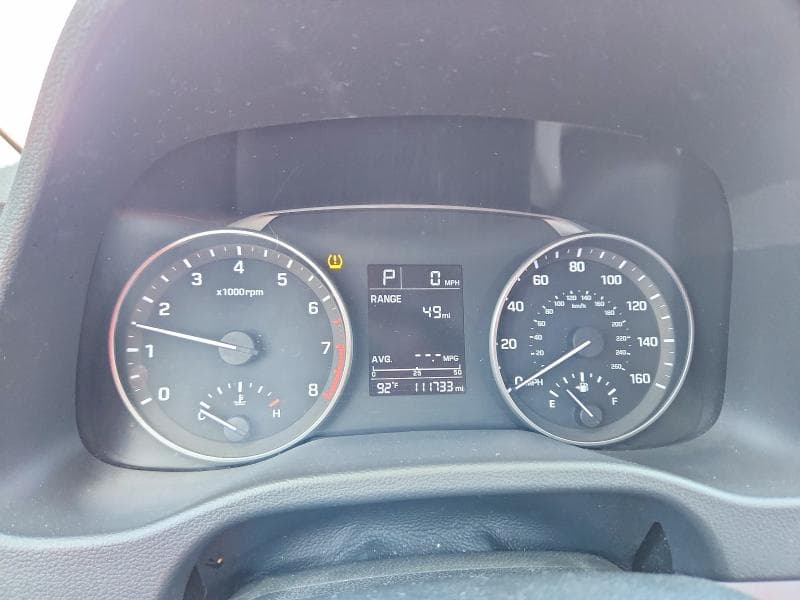 2017 HYUNDAI ELANTRA SE 9