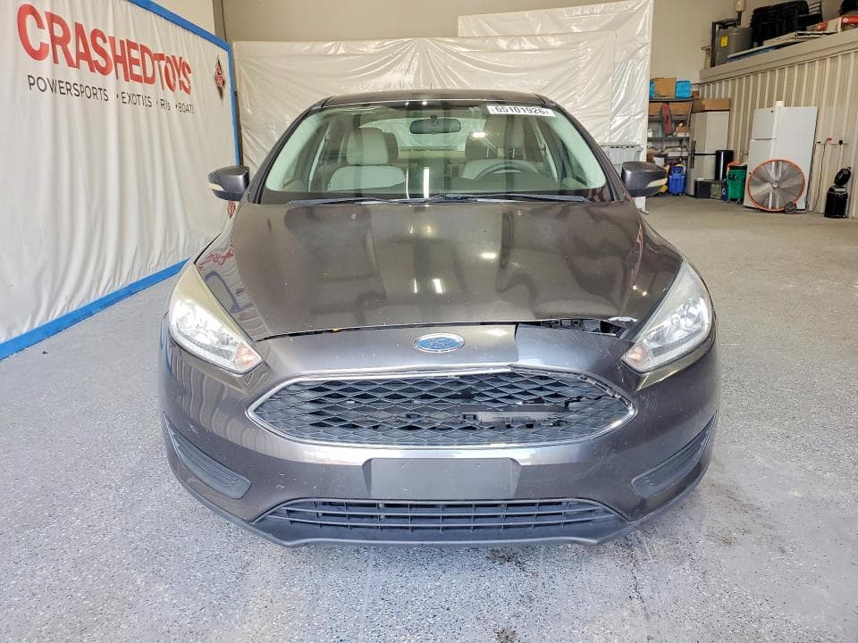 2017 FORD FOCUS SE 5