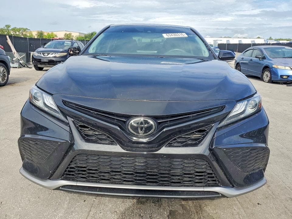 2024 TOYOTA CAMRY XSE 5