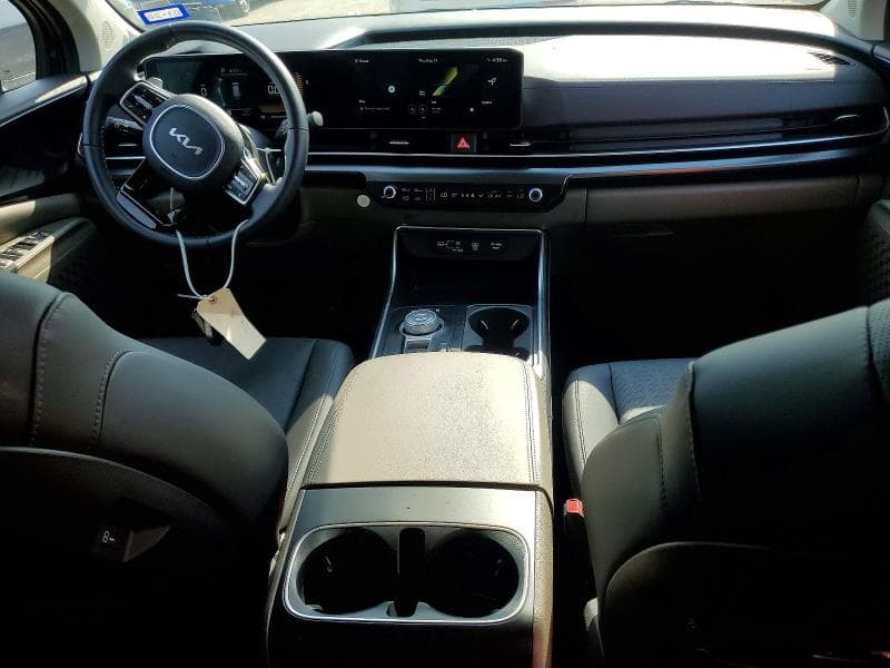 2026 KIA CARNIVAL LXS 8