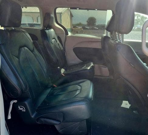 2020 CHRYSLER PACIFICA TOURING L 11