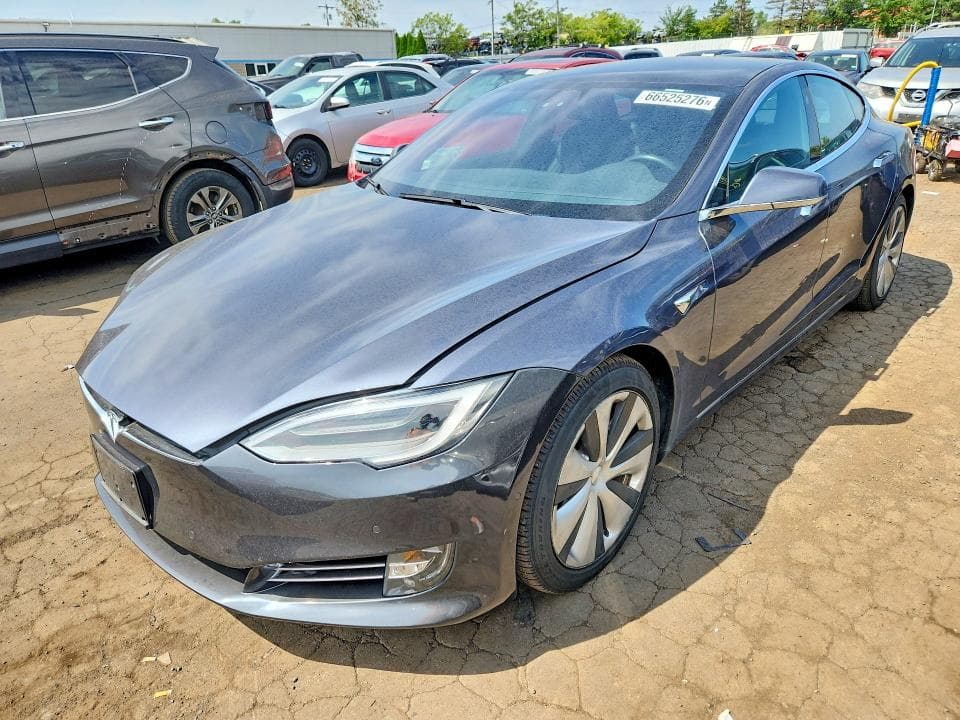2021 TESLA MODEL S - 1