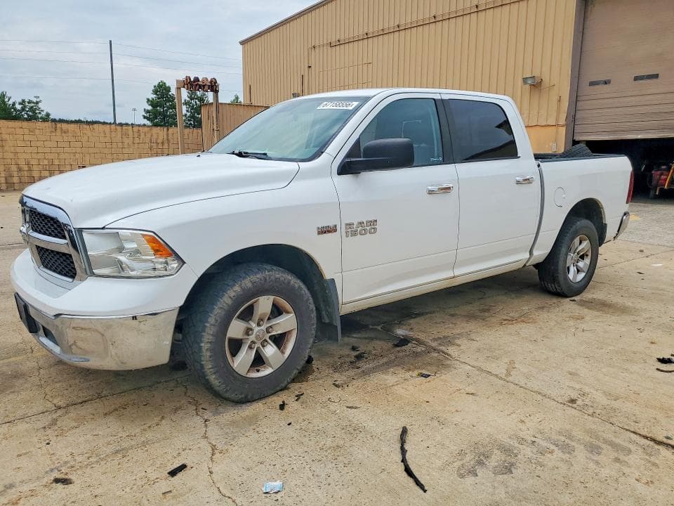 2017 RAM 1500 SLT - 1