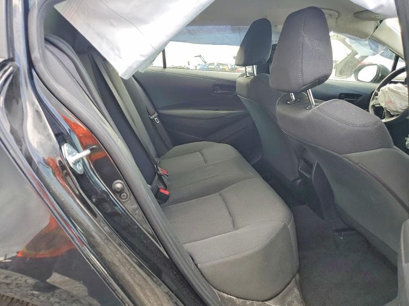 2022 TOYOTA COROLLA LE 10
