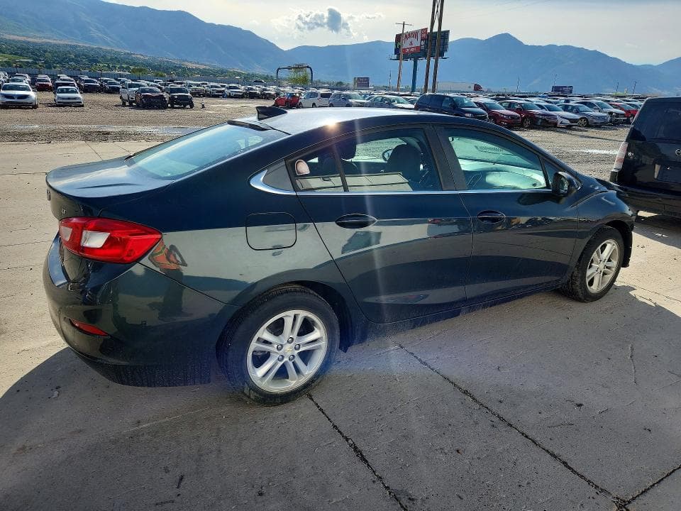 2017 CHEVROLET CRUZE LT 3