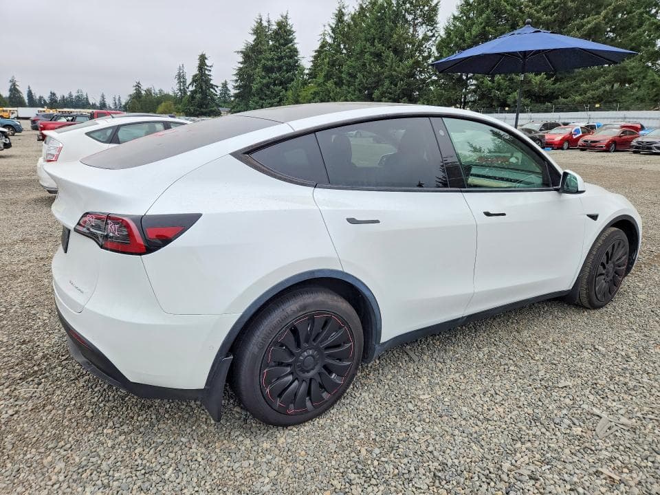2022 TESLA MODEL Y 3