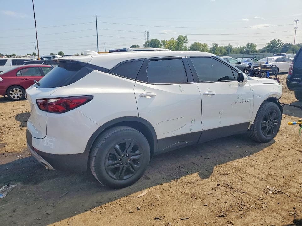 2021 CHEVROLET BLAZER 2LT 3