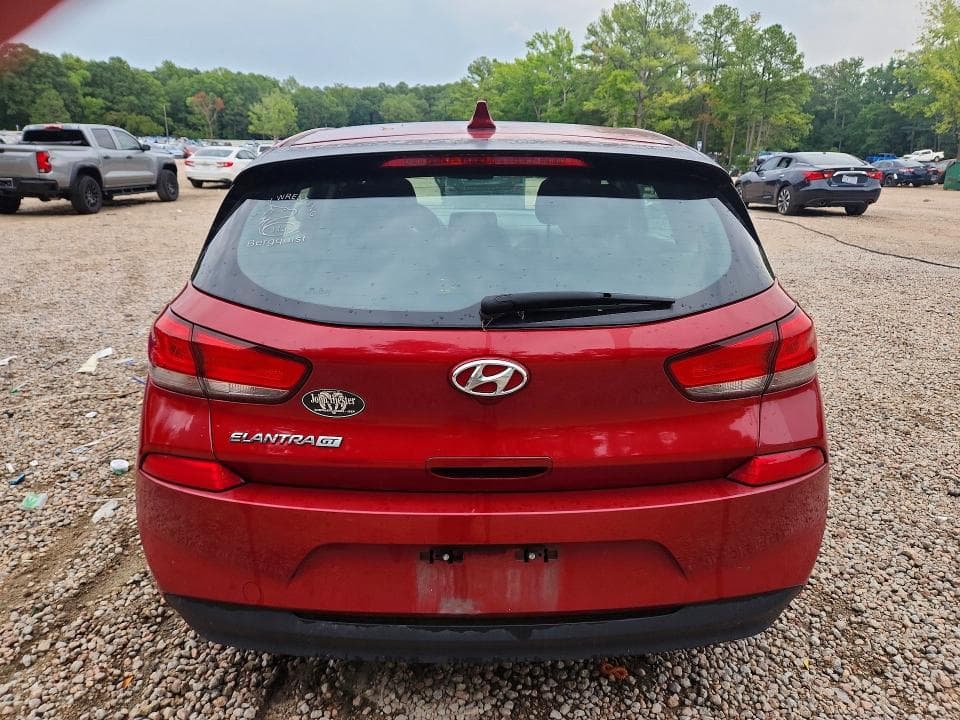 2018 HYUNDAI ELANTRA GT BASE 6