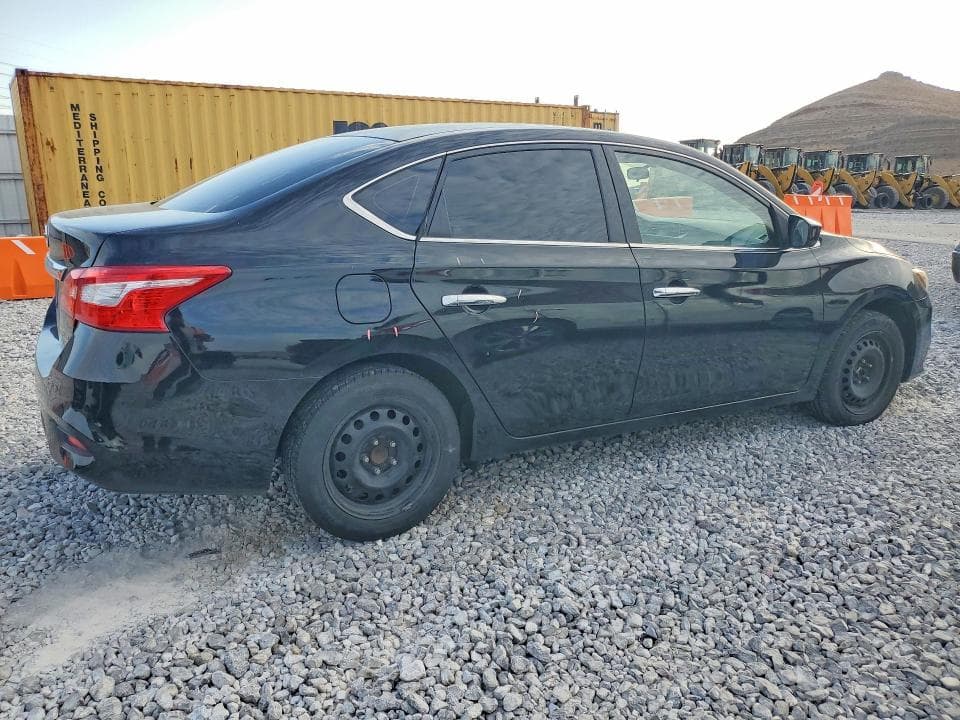 2017 NISSAN SENTRA S 3