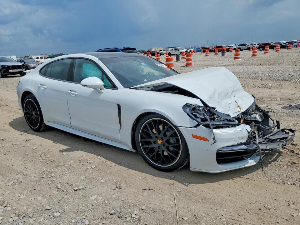 2018 PORSCHE PANAMERA 4S 4