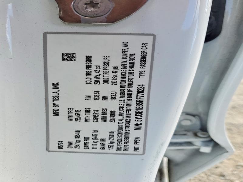 2024 TESLA MODEL 3 13