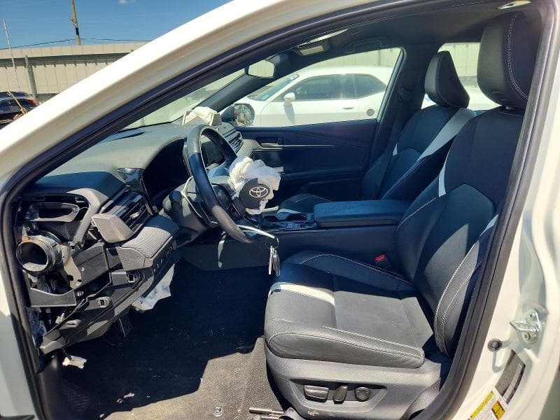 2025 TOYOTA CAMRY SE 7