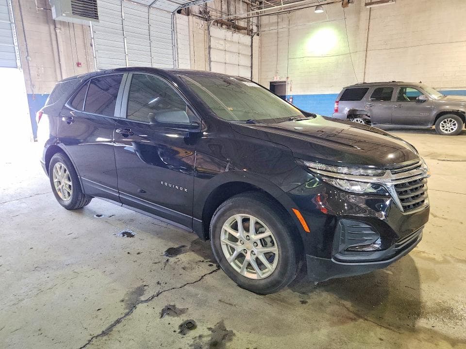 2024 CHEVROLET EQUINOX LS 4