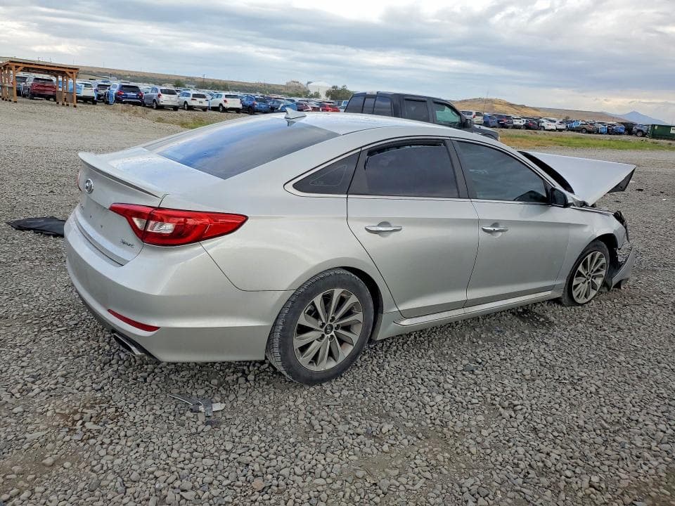 2017 HYUNDAI SONATA SPORT 3