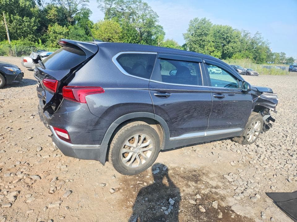 2020 HYUNDAI SANTA FE SE 3
