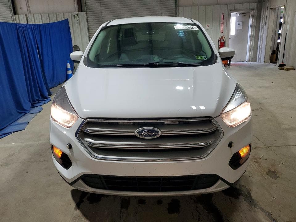 2019 FORD ESCAPE SE 5