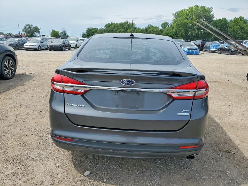 2018 FORD FUSION SE 6
