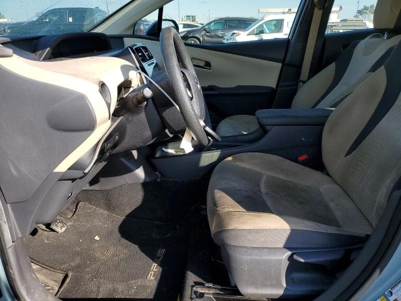 2017 TOYOTA PRIUS TWO 7