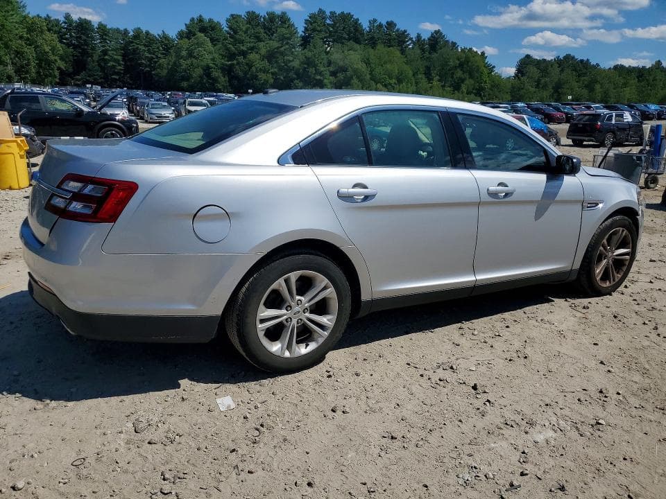 2018 FORD TAURUS SE 3