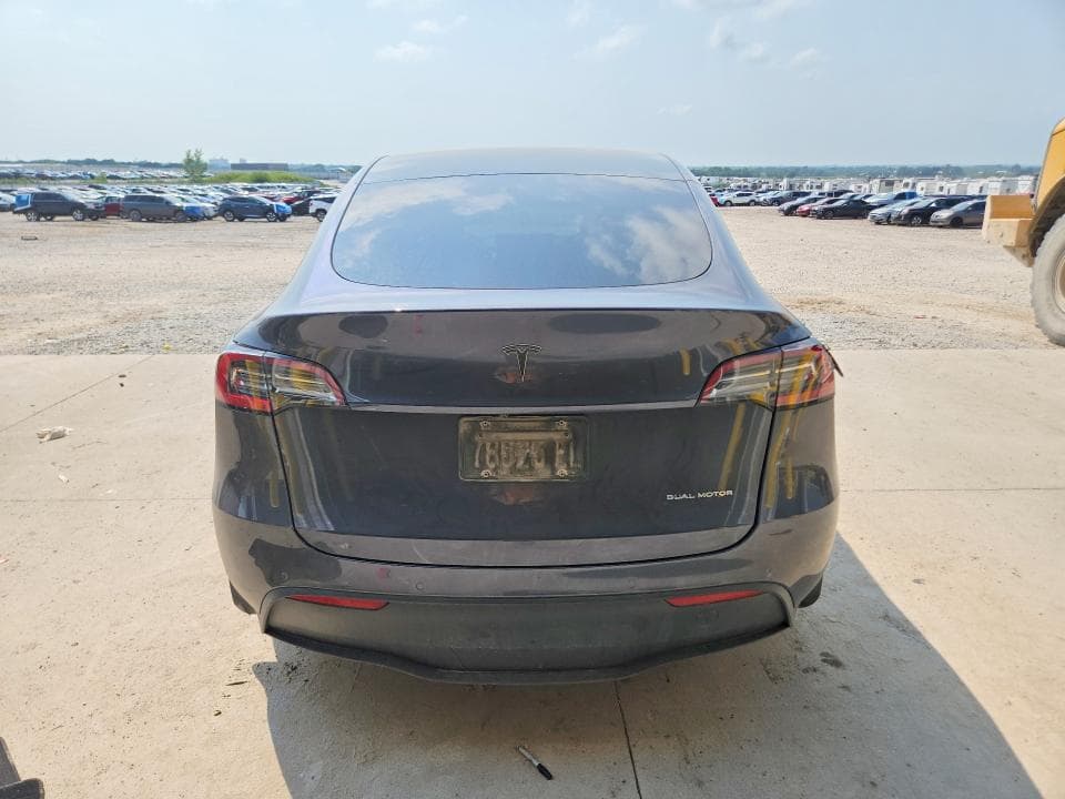 2021 TESLA MODEL Y 6