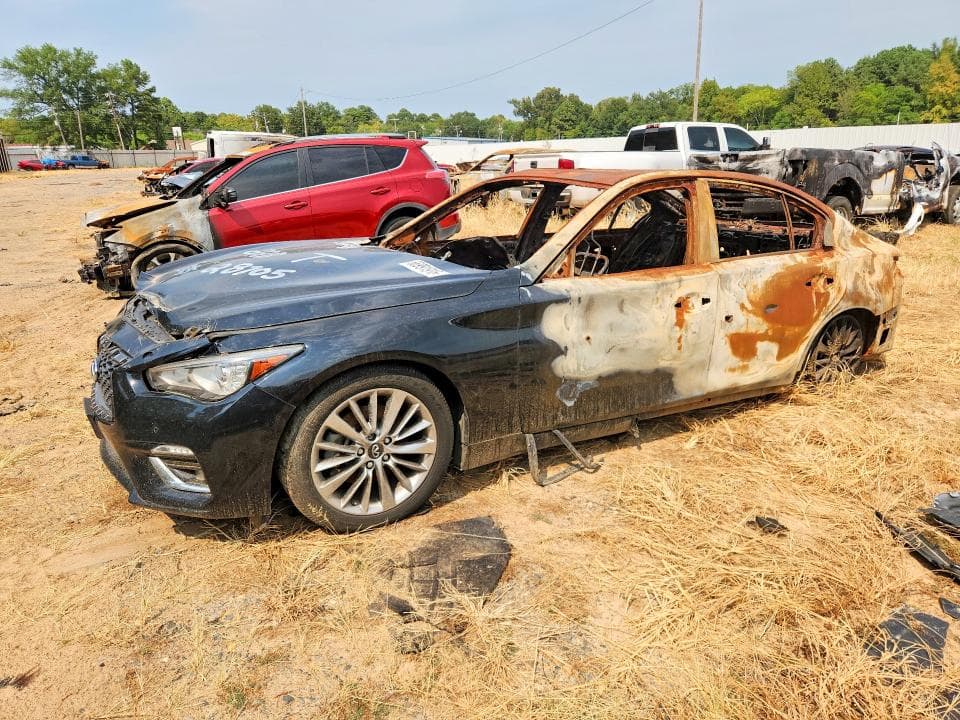 2021 INFINITI Q50 LUXE - 1