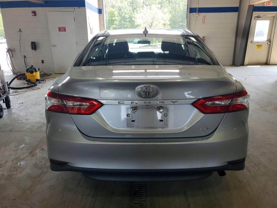 2019 TOYOTA CAMRY LE 6