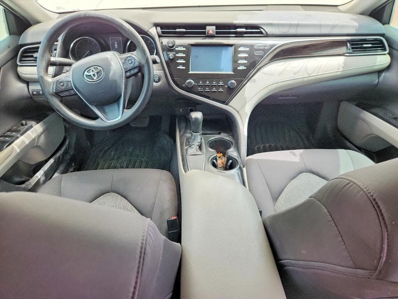 2019 TOYOTA CAMRY LE 8