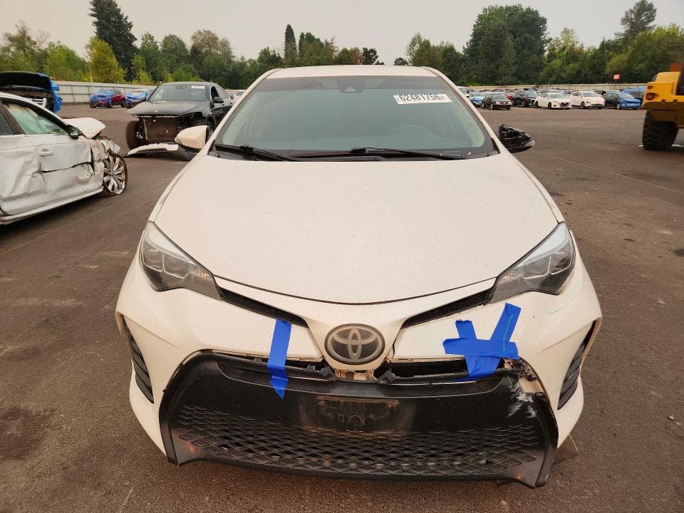 2017 TOYOTA COROLLA SE 5