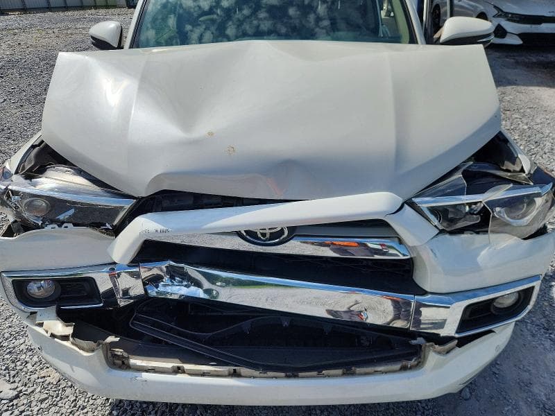 2018 TOYOTA 4RUNNER LIMITED 11