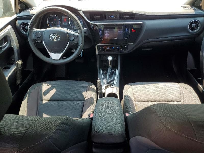 2019 TOYOTA COROLLA LE 8